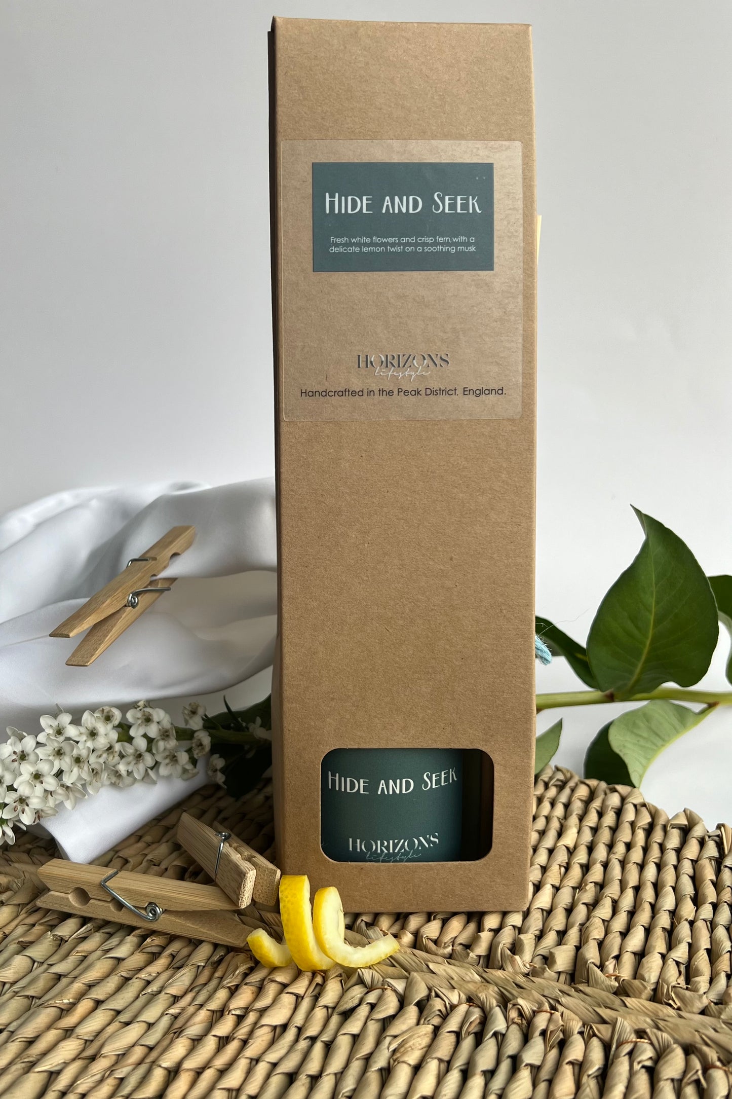 Capsule collection Hide & Seek reed diffuser